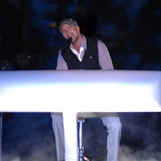 Daniel Powter brings his dreams to life on stage.